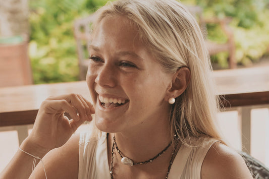 choosing the perfect freshwater pearl earrings