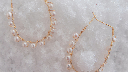 How to Style Jewelry With Bulky Winter Clothes