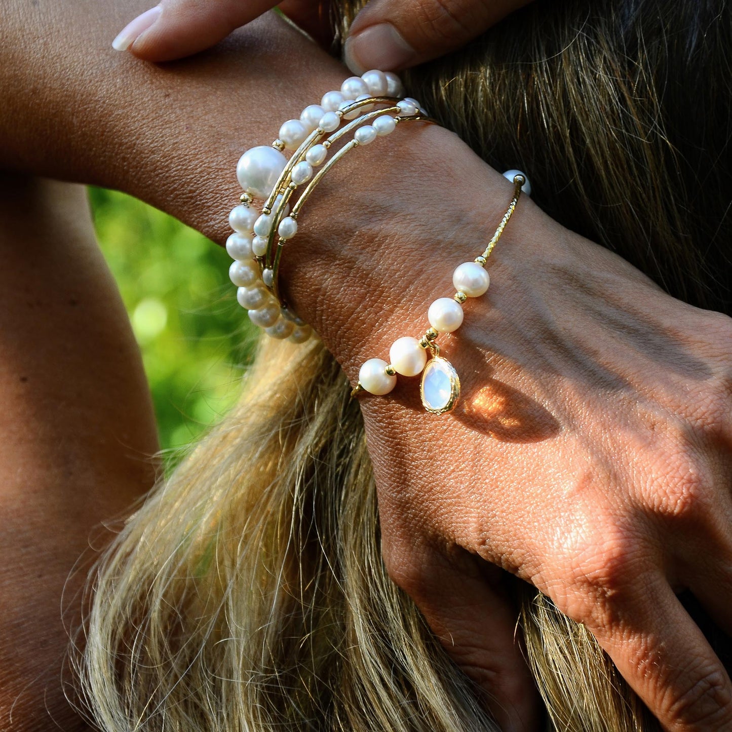 Bandama - Freshwater Pearl Stretch Bracelet