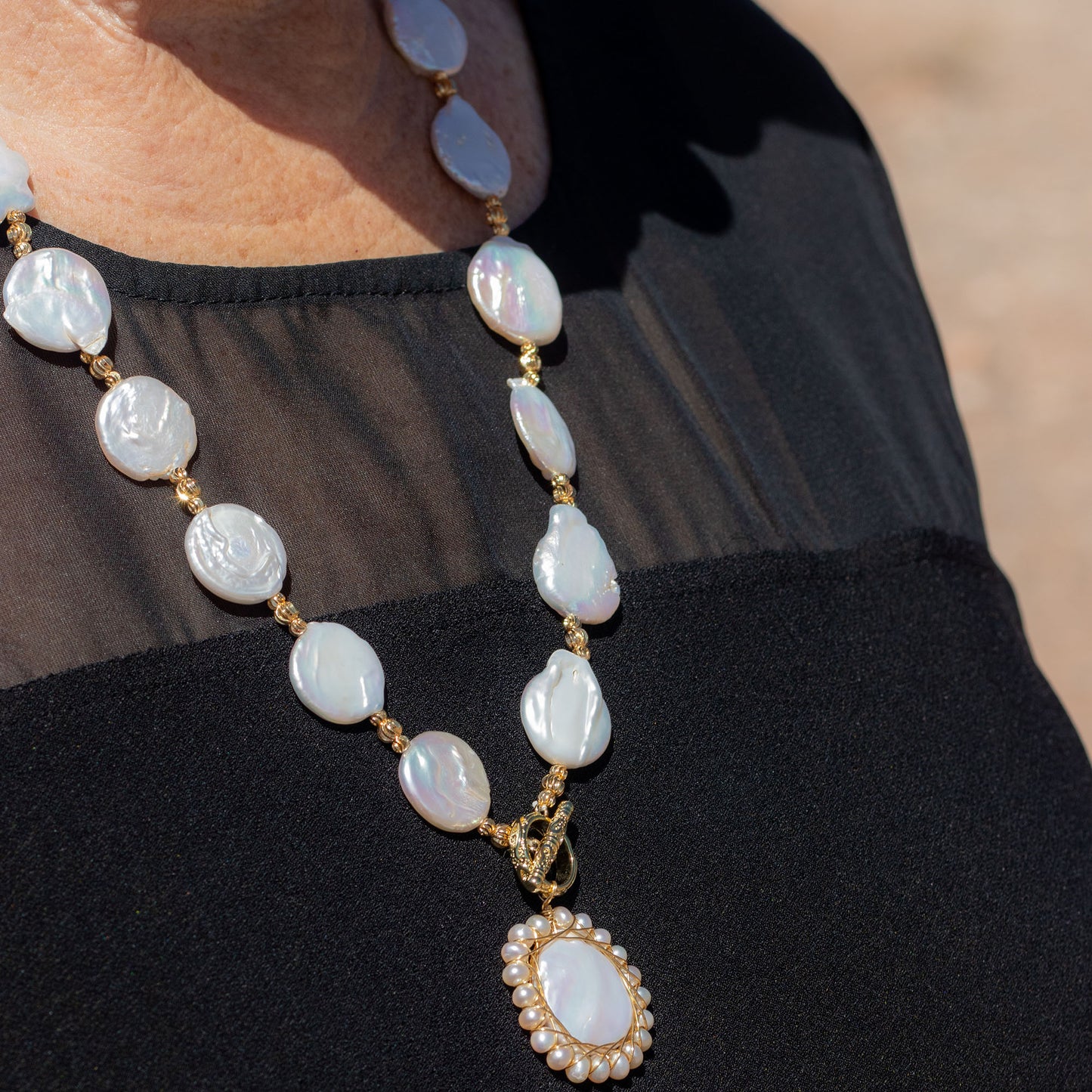 Bonnie - Freshwater Pearl Coin Necklace