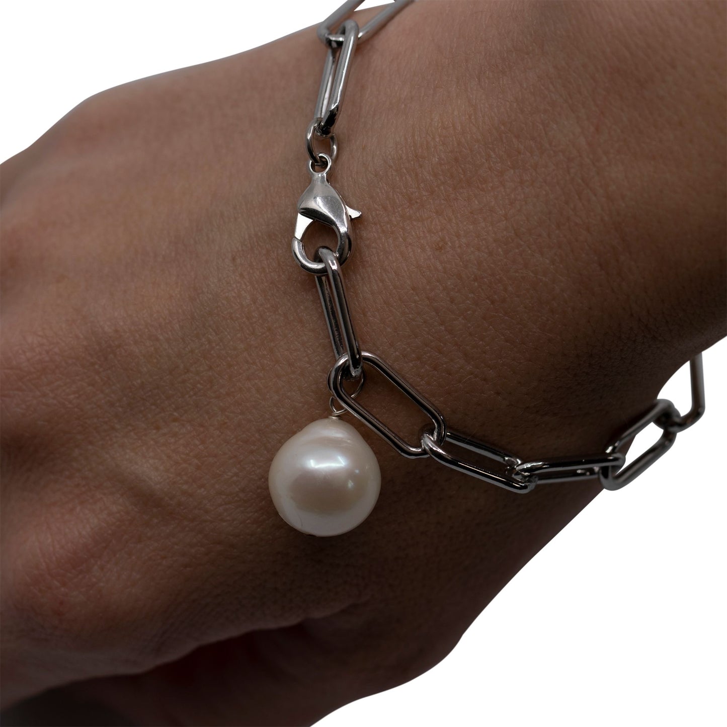 Como - Paperclip Freshwater Pearl Bracelet