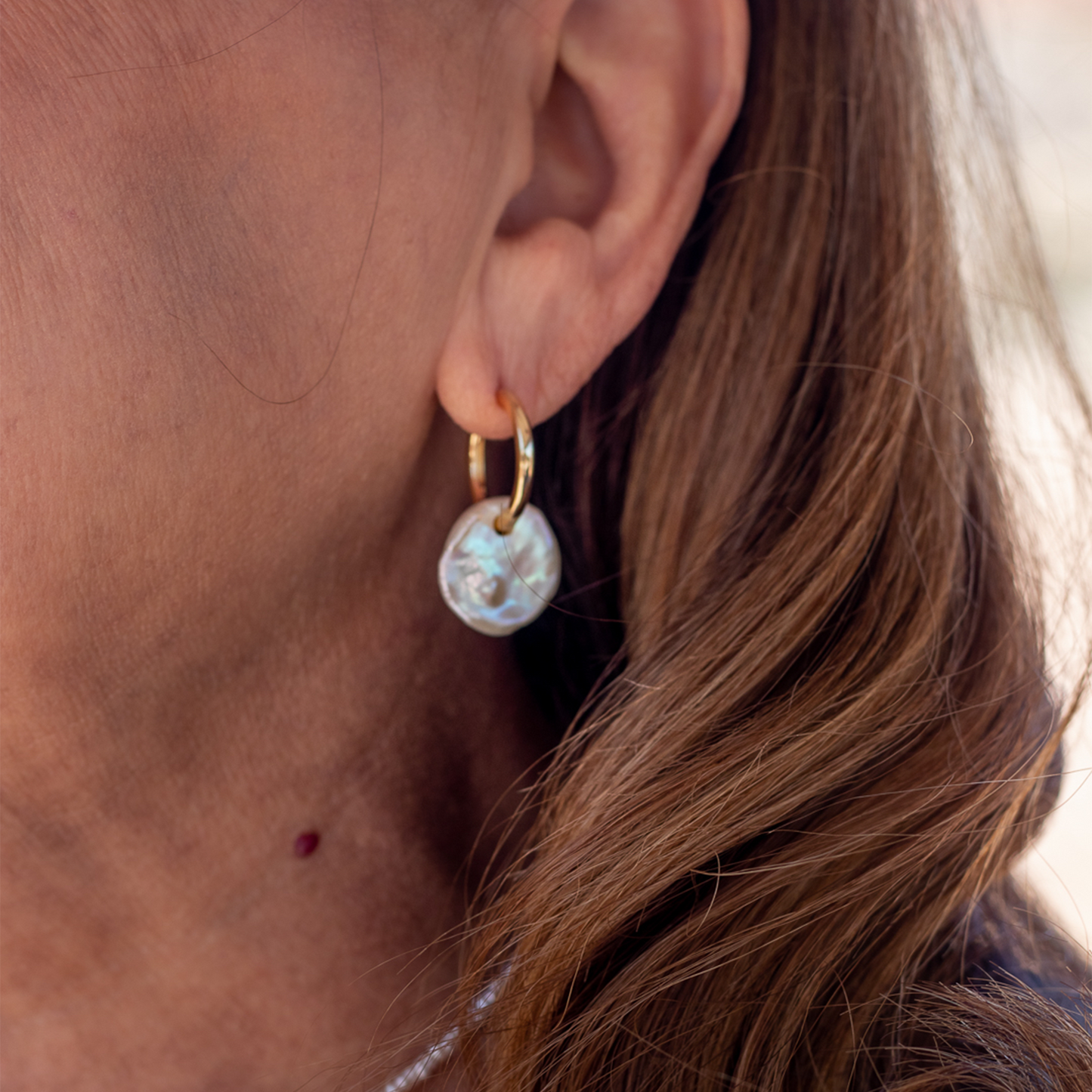 Delfino - Gold-Tone Freshwater Pearl Keshi Hoop Earrings