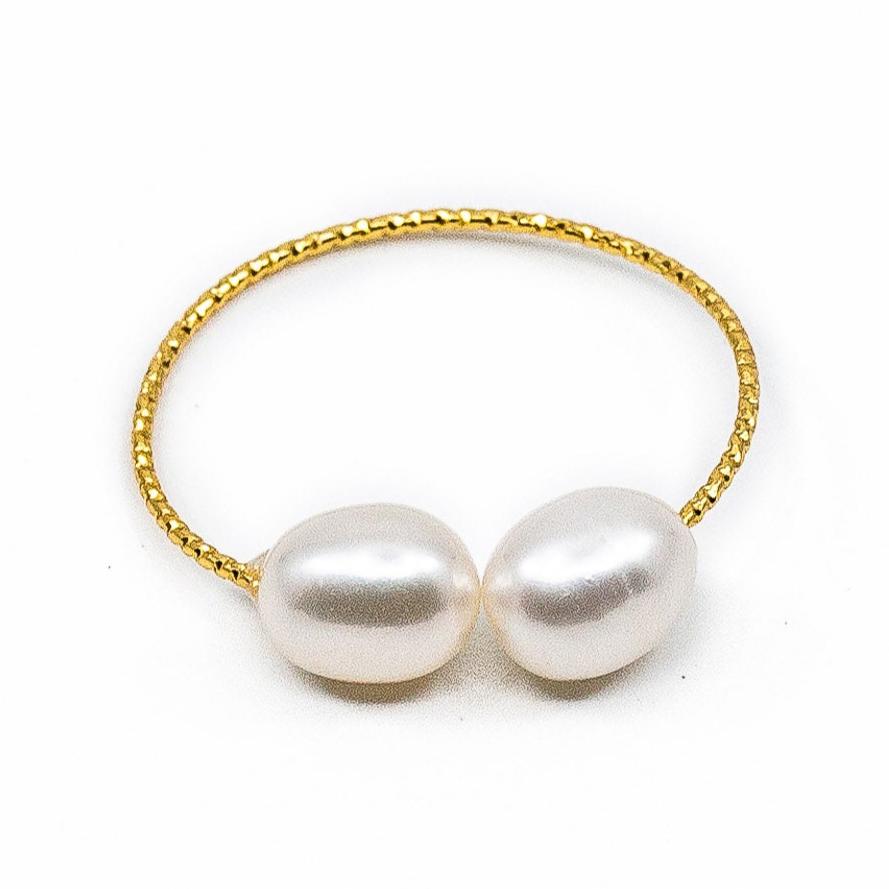 Layla - Petite Freshwater Pearl Adjustable Ring