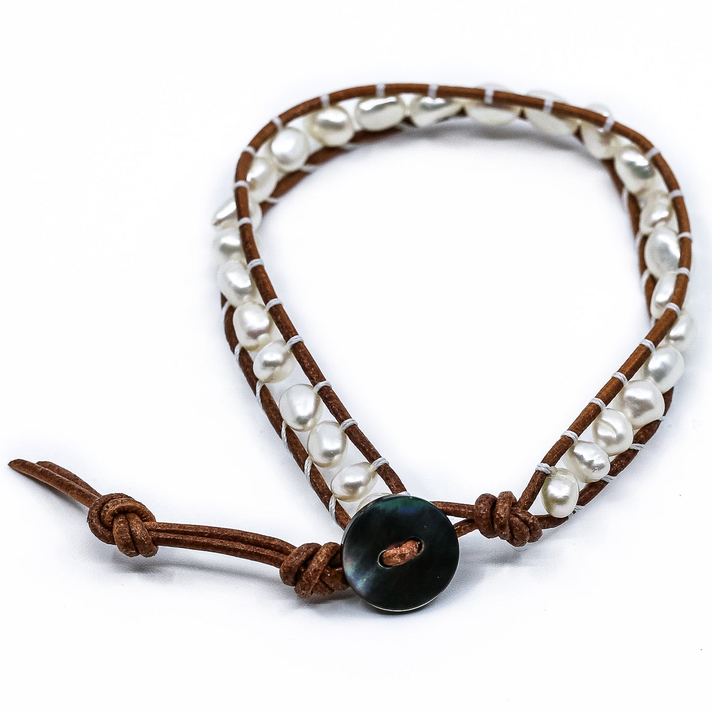 Niari - Freshwater Pearl Leather Bracelet