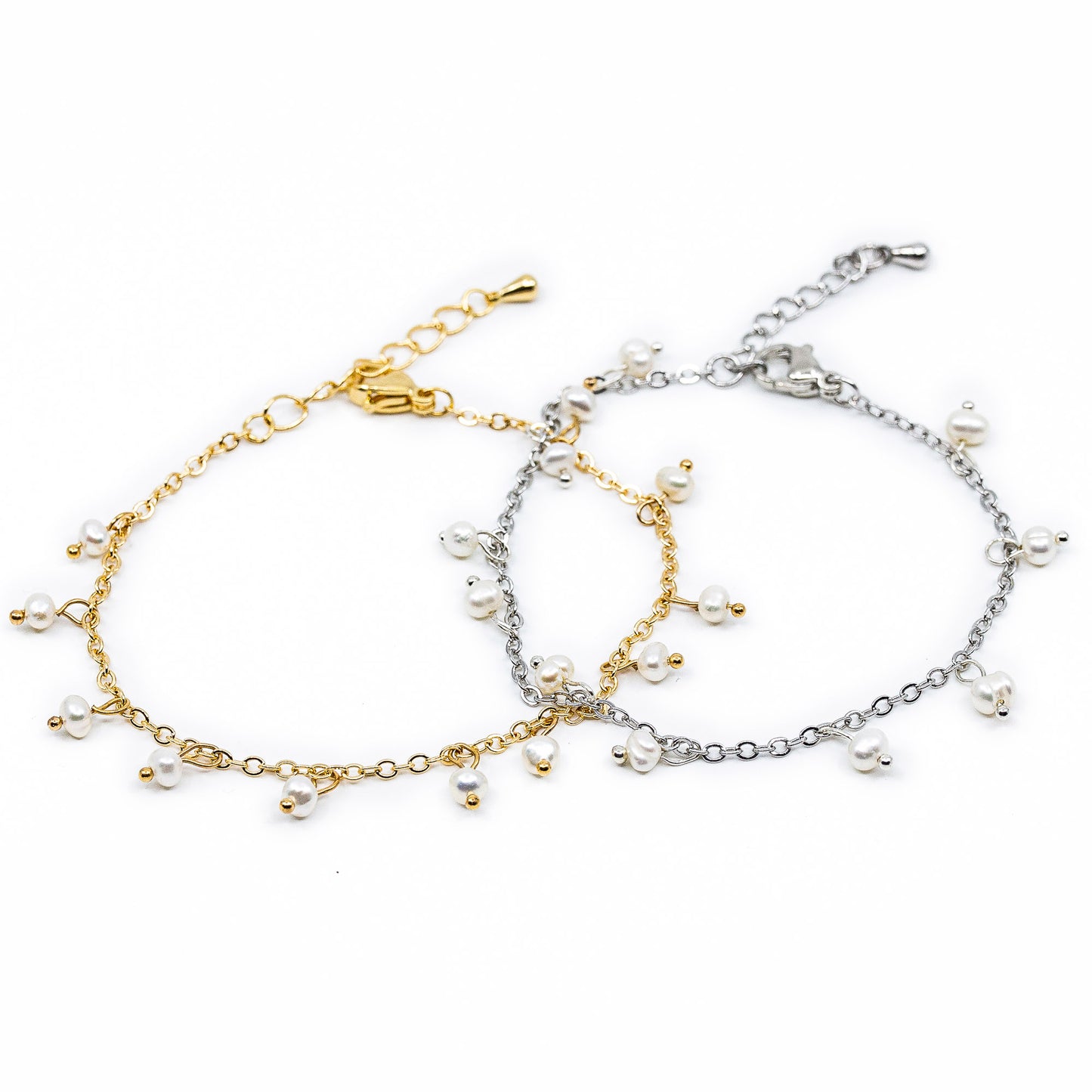 Nyasa - Gold-Tone Petite Paperclip Freshwater Pearl Bracelet