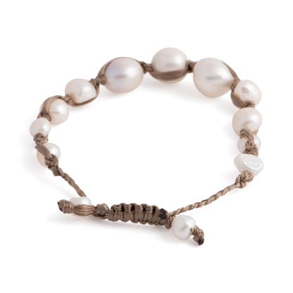 Marmara - Knotted string freshwater pearl bracelet (Clasp)