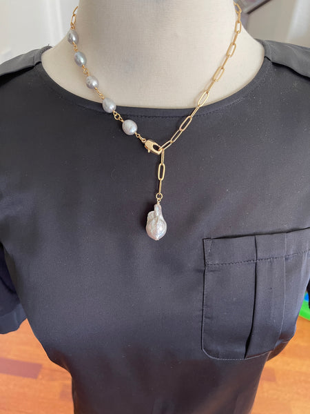 Amanda - Gold-Tone Paperclip and Freshwater Pearl Necklace
