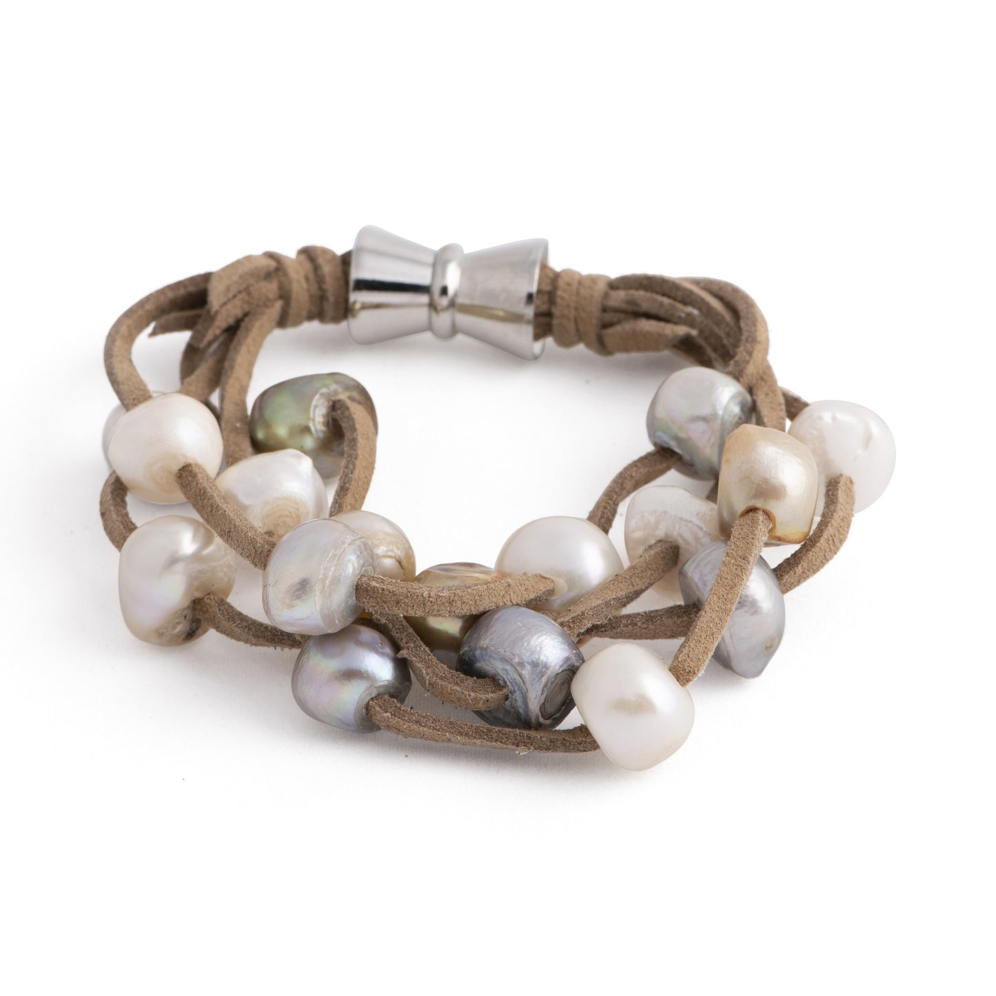 Bengal - Suede multi-layer bracelet with freshwater pearls and magnetic clasp (Tan suede, multicolor pearls)