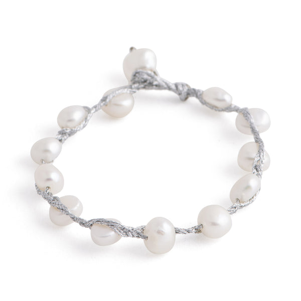 Rhine - String freshwater pearl bracelet (Grey string, white pearls)