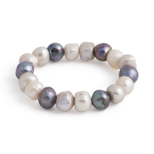 Pacific - Freshwater pearl stretch bracelet (White and silver pearls)