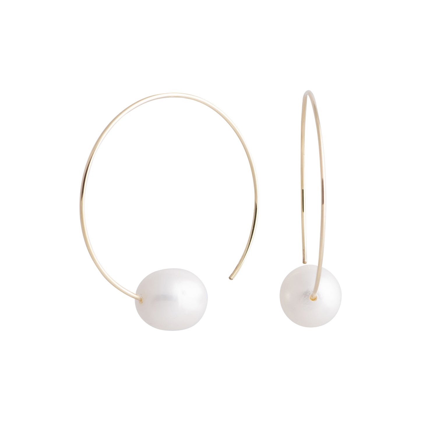 Kiana - Gold hoop with pearl earrings (White pearls)