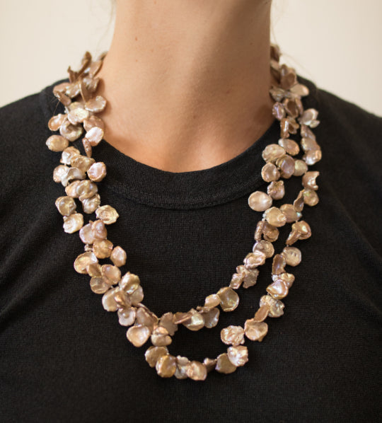 Anna - Keshi Pearl Necklace (Natural pearls, shirt)