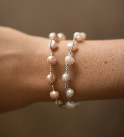 Rhine - String freshwater pearl bracelet (Wrist)