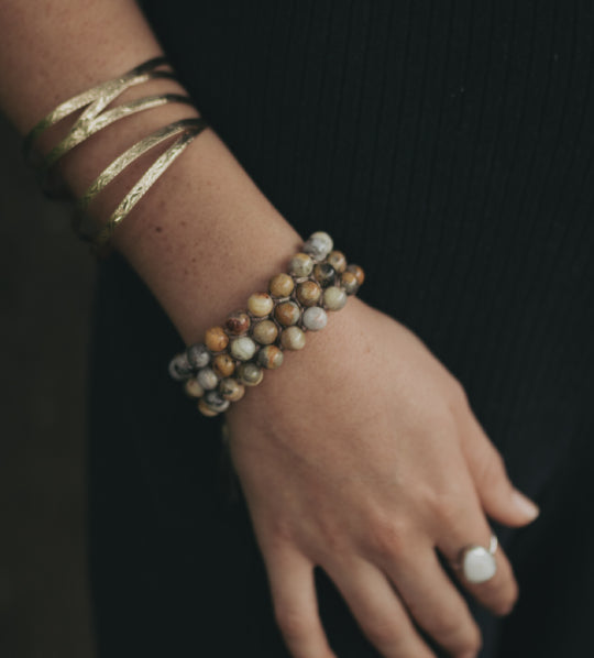 Galilee - Adjustable cuff natural stone bracelet (Lifestyle - Wrist)