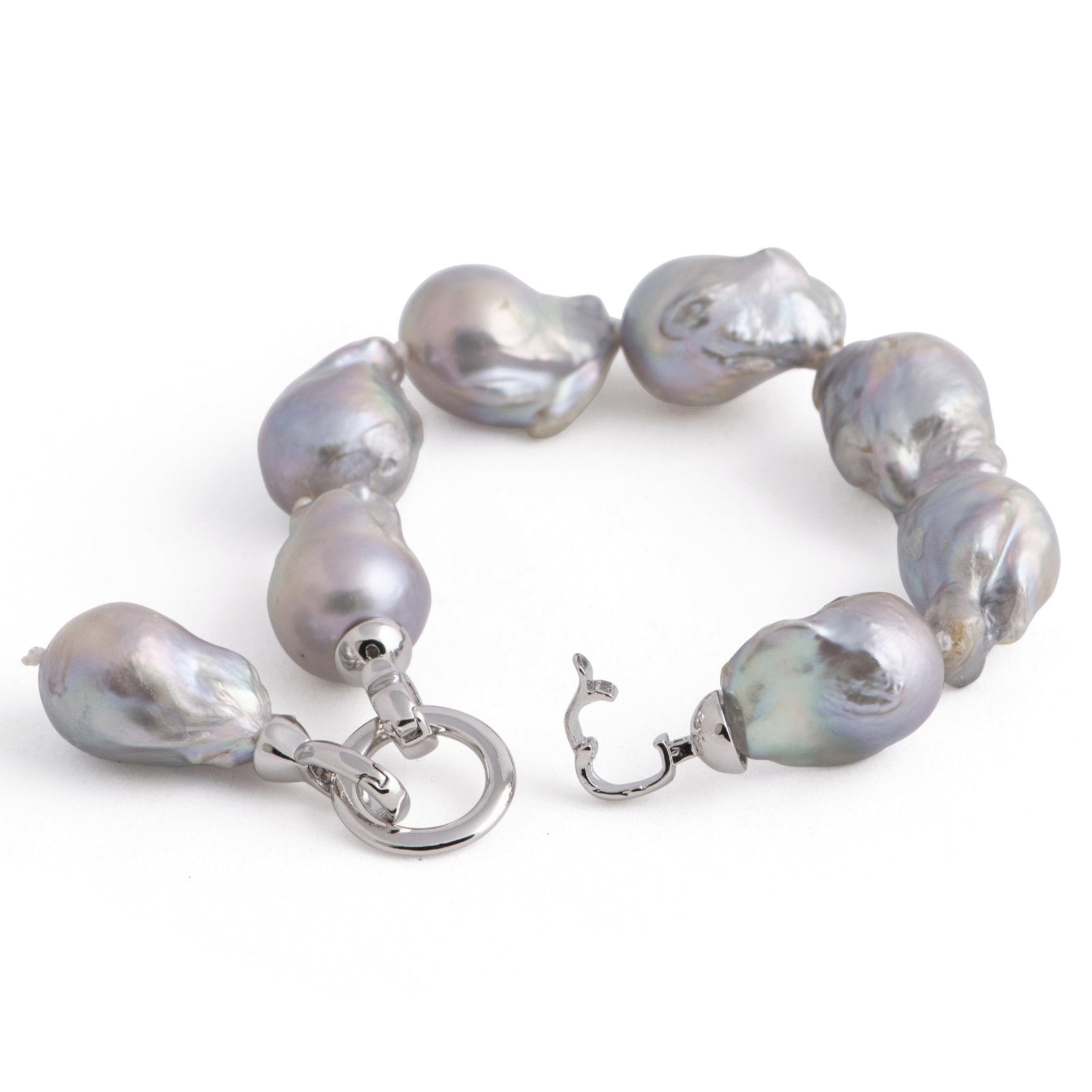 Nile - Baroque pearl charm bracelet (Clasp)