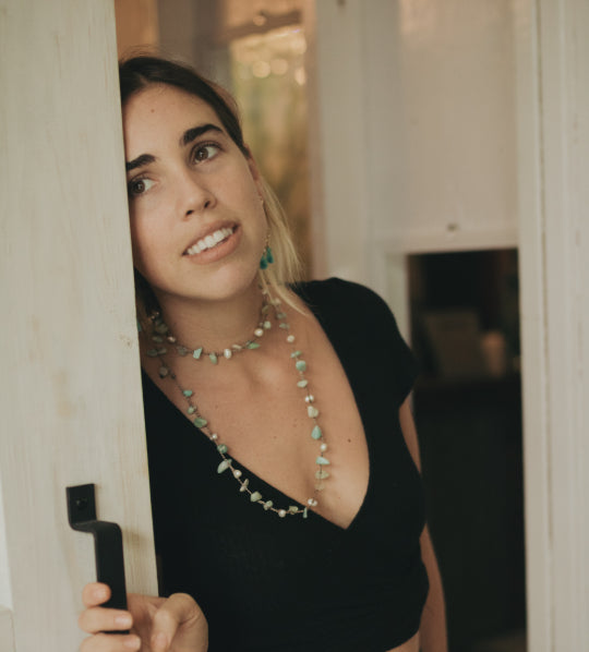 Lexi - Crochet freshwater pearl and stone necklace (Lifestyle #3)